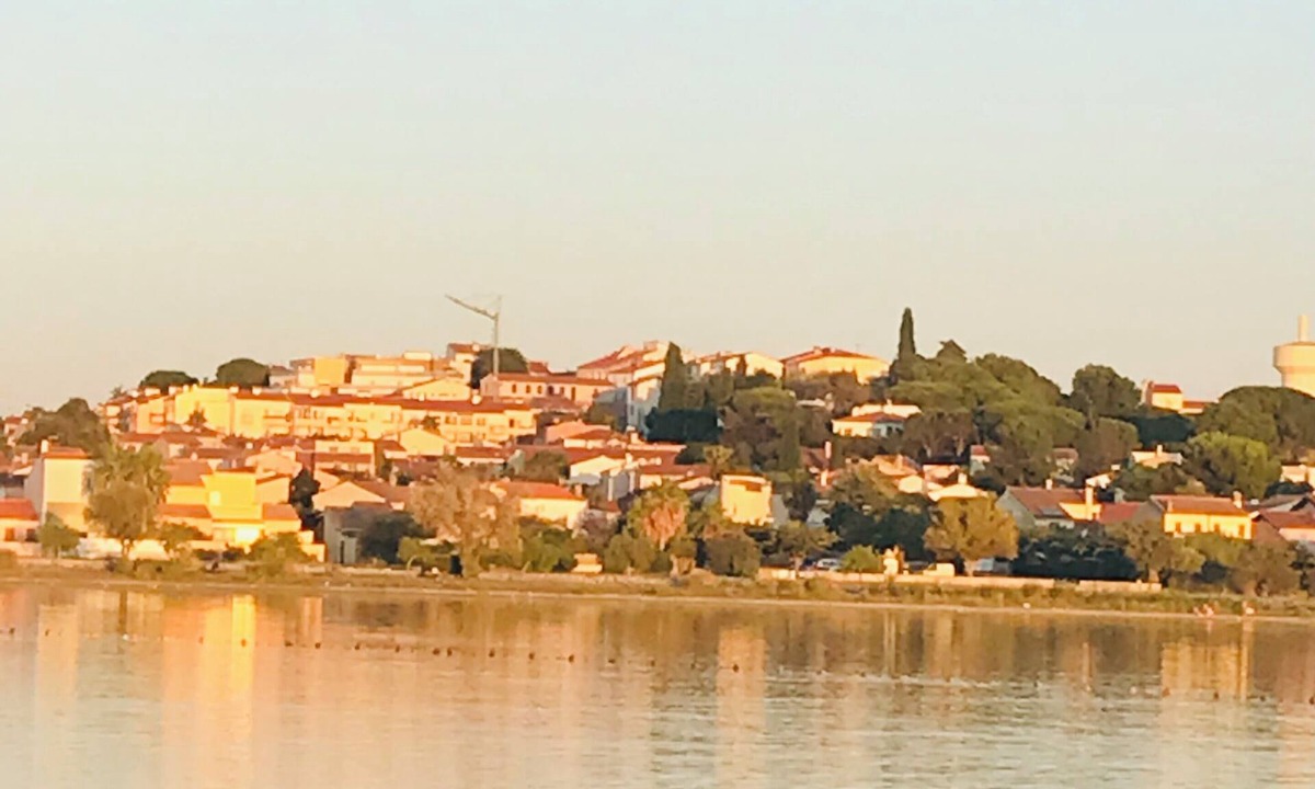 Villeneuve-de-la-Raho Villa | VILLA FOR 6/8 PEOPLE, PRIVATE POOL, BETWEEN LAKE, SEA, MOUNTAINS AND SPAIN.