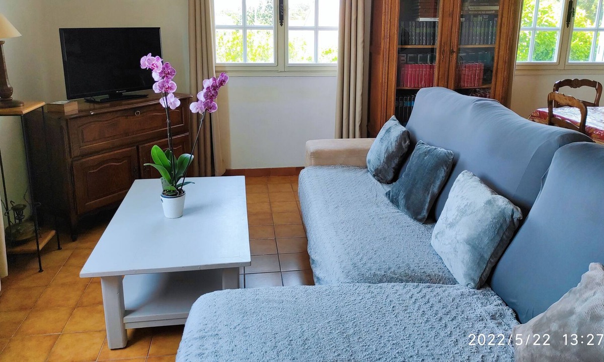 Douzens Villa | Villa for rent during holiday periods. weekly rental