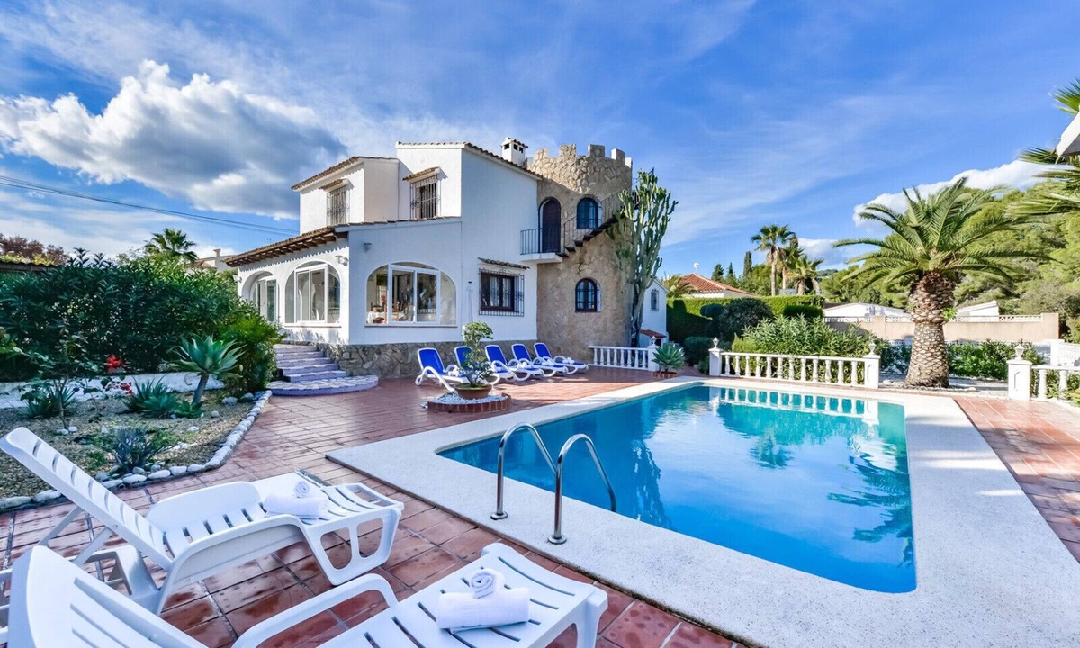 Casas de Torrat Villa | Villa for rent in Benissa, PETRA