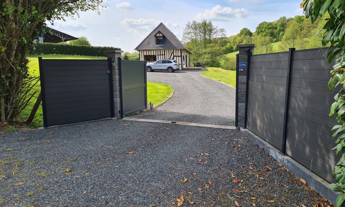 Coquainvilliers House | Villa