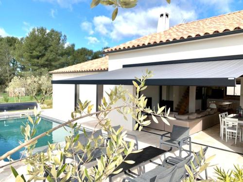 Garrigues-Sainte-Eulalie House | Villa plein sud