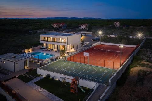 Velim Villa | Villa Freedom