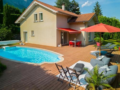 Meylan Villa | Villa Galante