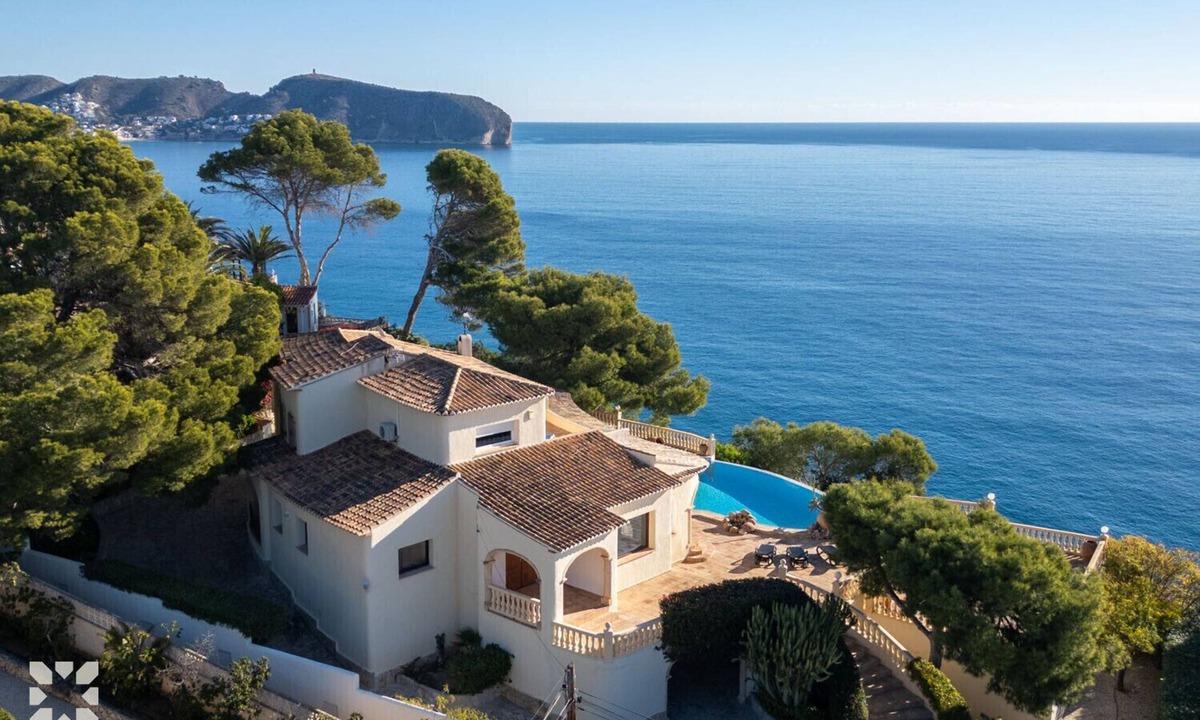 Moraira Villa | Villa GAVIOTA by Abahana Villas
