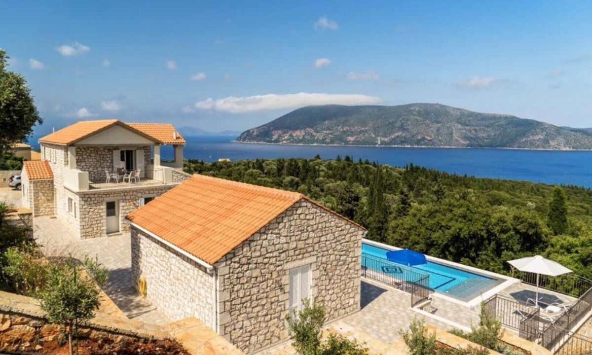 Evreti Villa | Villa Gionis