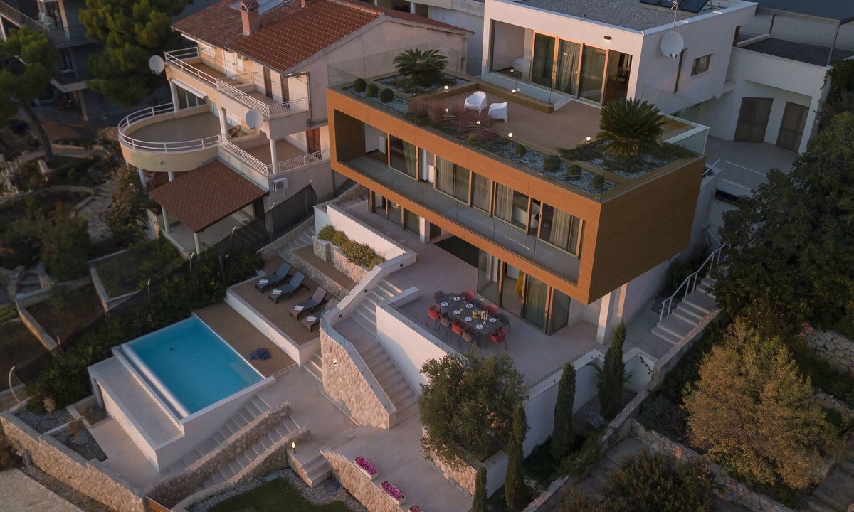 Primosten Burnji Villa | Villa Gloss Primosten OWNER