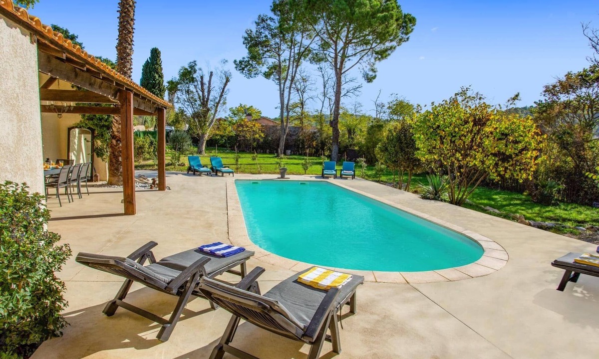 Aumes Villa | Villa Glycines by Villa Plus