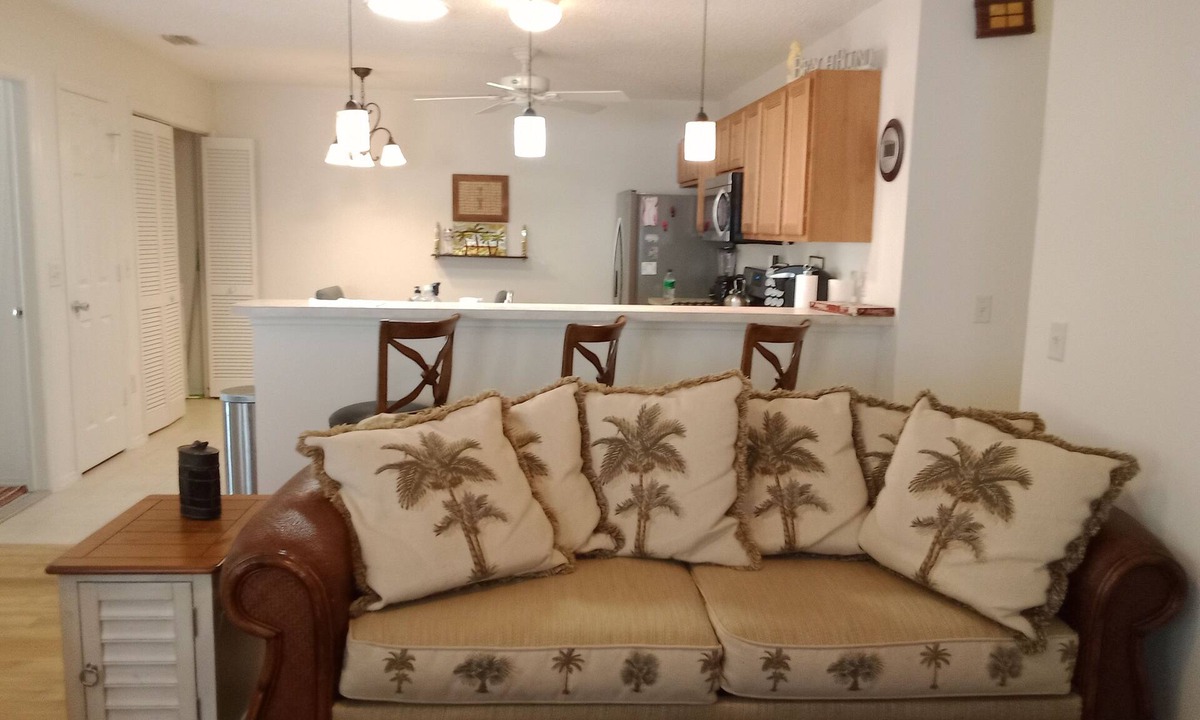Caroline Villa | Villa-Golf Cart-5 min to Lake Sumter Landing The Villages With All The Amenities