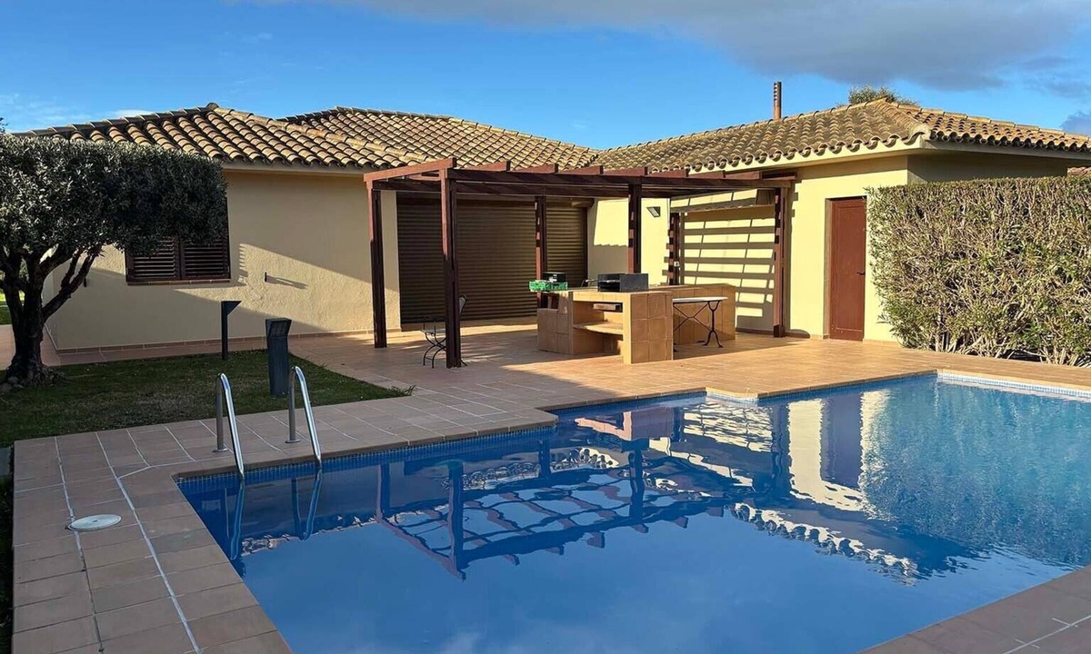 Navata Villa | Villa Greta with Mountain Views, Private Pool, and Wi-Fi