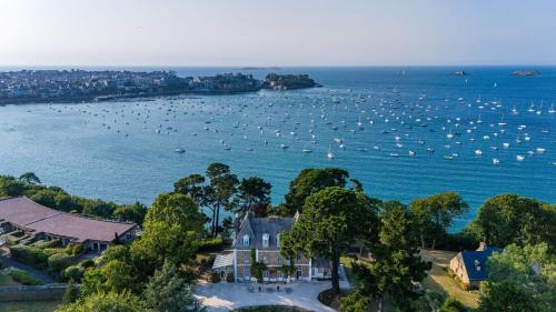 Dinard Bed & Breakfast | VILLA HAUTE GUAIS