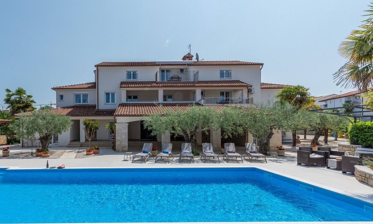 Mali Maj Apartment | Villa Hope/Apartment No.2 with Balcony