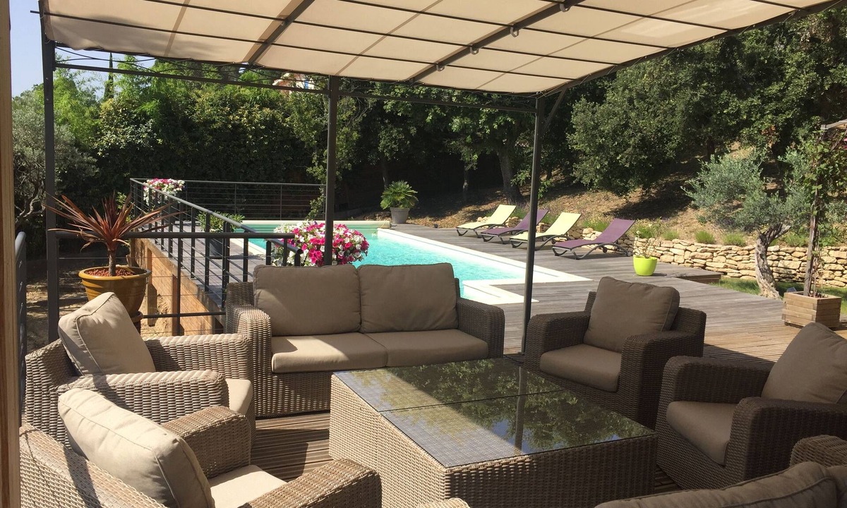 Villeneuve Villa | Villa in a privileged setting in the heart of Lubéron