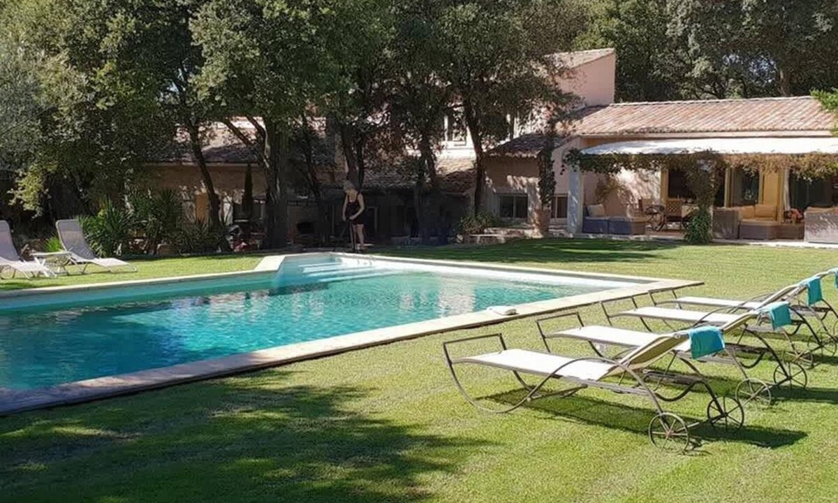 Orange Villa | Villa in an idyllic and relaxing setting near Orange