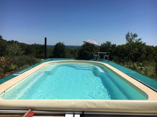 Saint-Medard Villa | Villa in Cazals with Pool & Lake Nearby