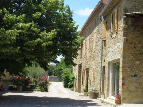 Conilhac-de-la-Montange House | Villa in Conilhac with Private Terrace
