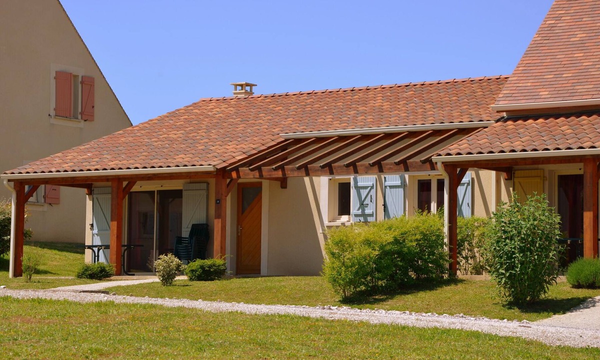 Lanzac House | Villa in France with Private Garden