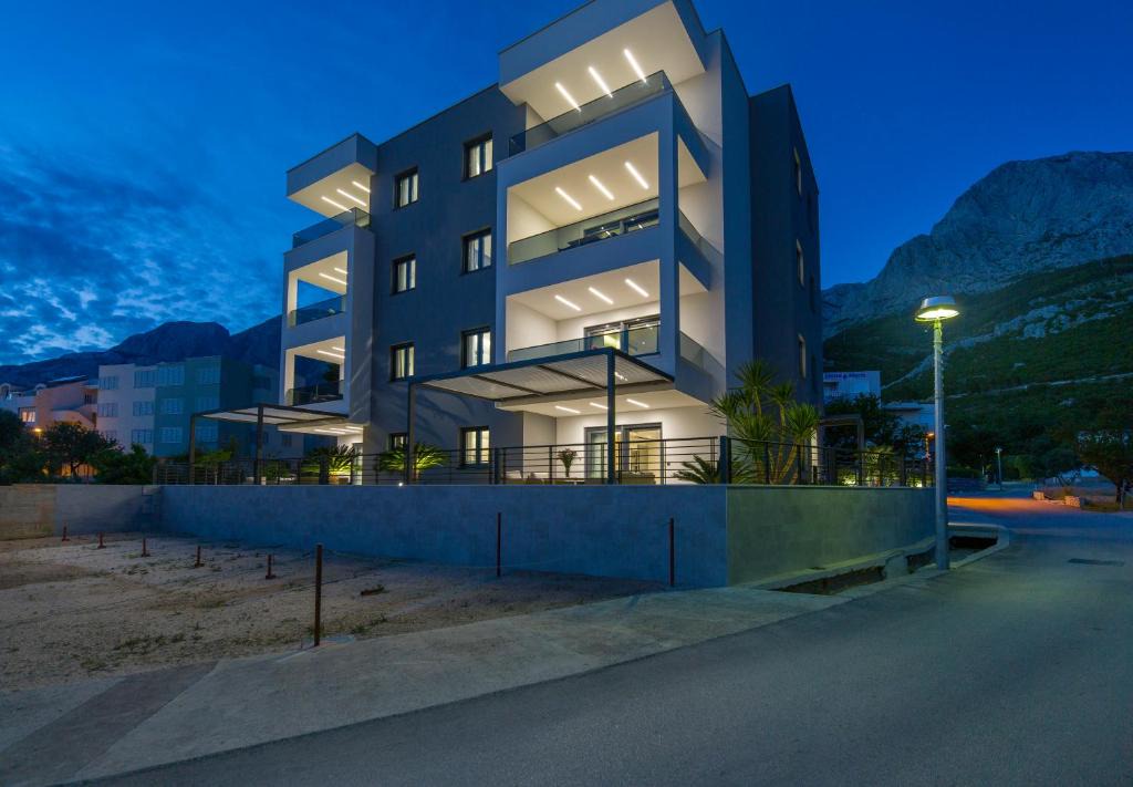 Promajna Apartment | Villa IN