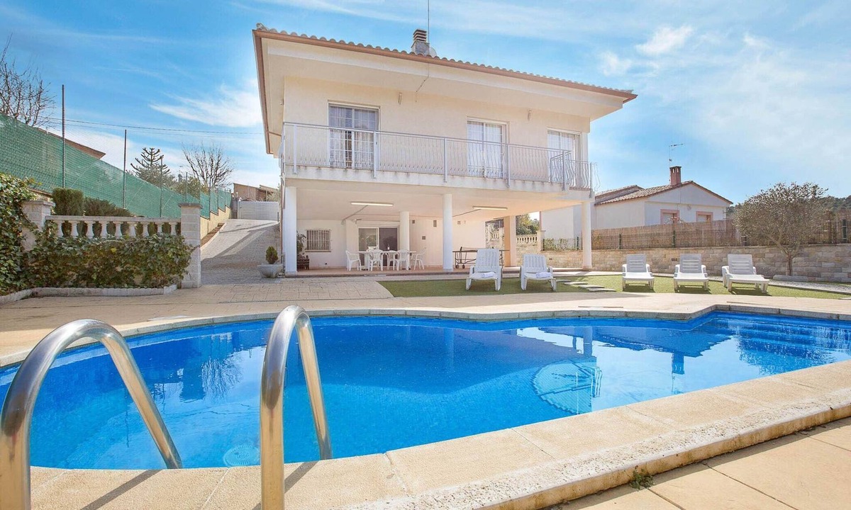 Vidreres Villa | Villa in Lloret de Mar with Private Pool