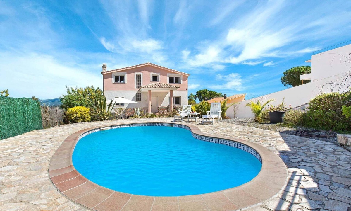 Lloret de Mar Villa | Villa in Lloret de Mar with Private Pool