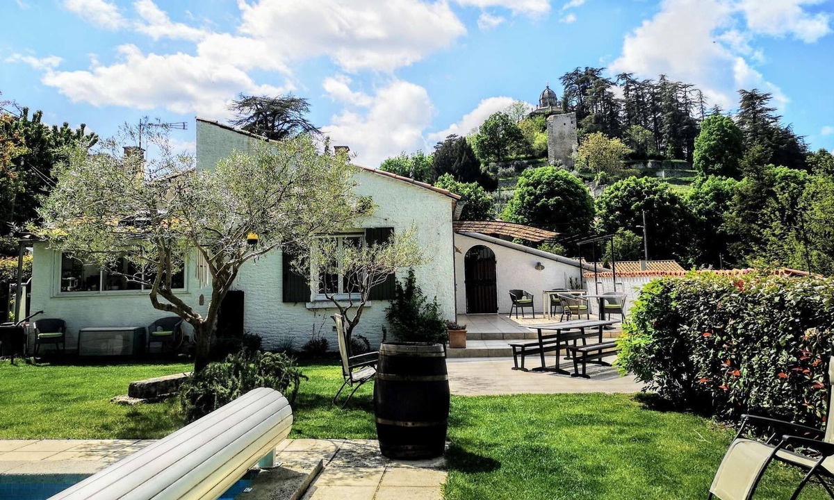 Forcalquier House | Villa in Provence - 4 Bdrms - 2 Baths - Luberon - Swimming pool and view