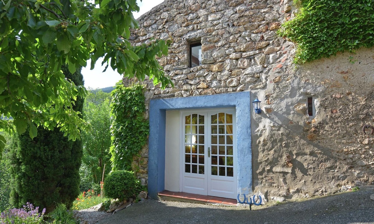 Fenouillet Villa | Villa in Pyrenees with Stunning Mountain Views