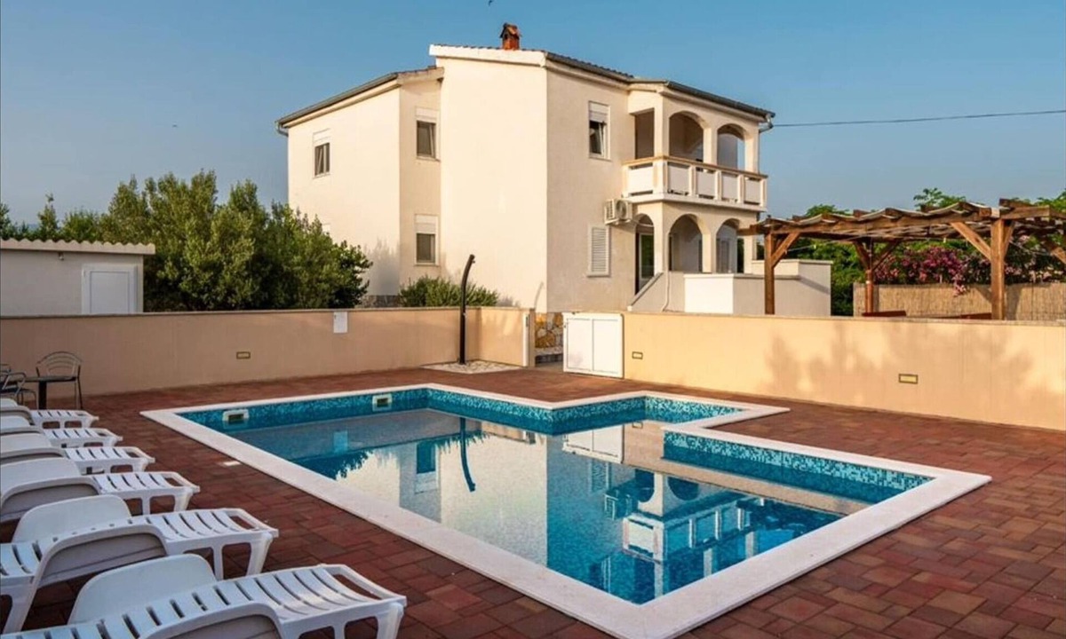 Vrsi House | Villa in Vrsi with Pool near Sandy Beach