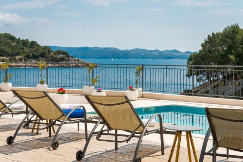 Cove Osibova (Milna) House | Villa Iva Osibova