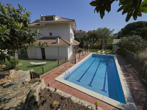Sant Andreu de Llavaneres House | Villa Julia | 14pax. 5' sea & train