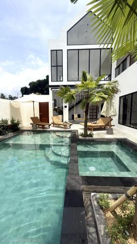 Kediri Villa | Villa JAYA Nyanyi