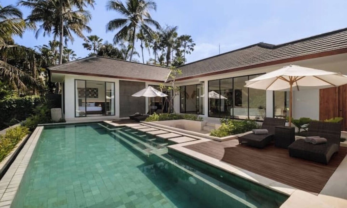 Melayang Villa | Villa Jenggala by GORO