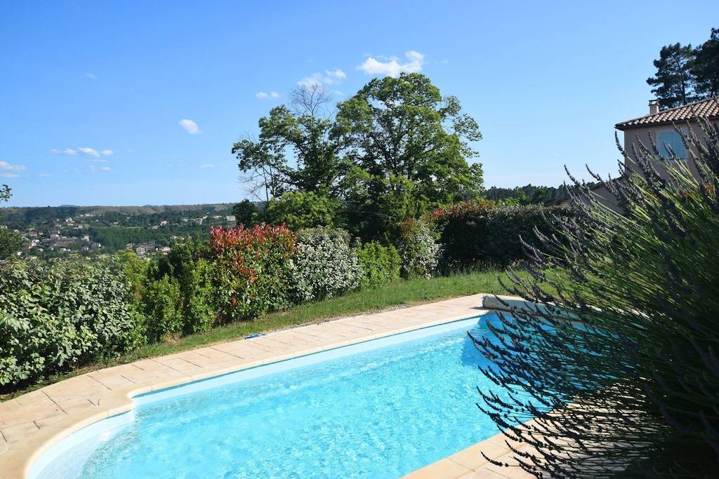 Joyeuse House | Villa Joyeuse 38