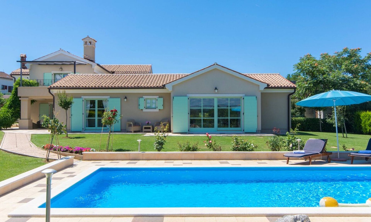 Tar Villa | Villa Judita by Villas Guide