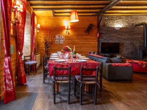 Mont-Dore House | Villa Jumelia