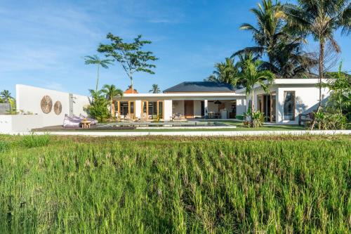 Melayang Villa | Villa Kazaluca, Ubud
