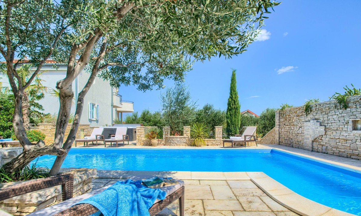 Susica Villa | Villa Kos nearby Sibenik – Crovillas GmbH