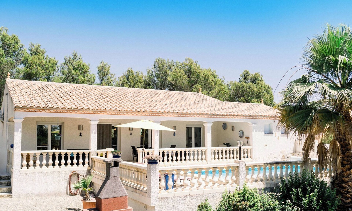 Siran Villa | Villa L'Emeraude