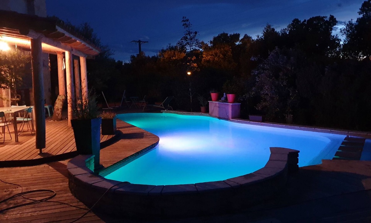 Orgnac-l'Aven Villa | Villa "La Den des Chênes Greens" 160m2 private pool and garden