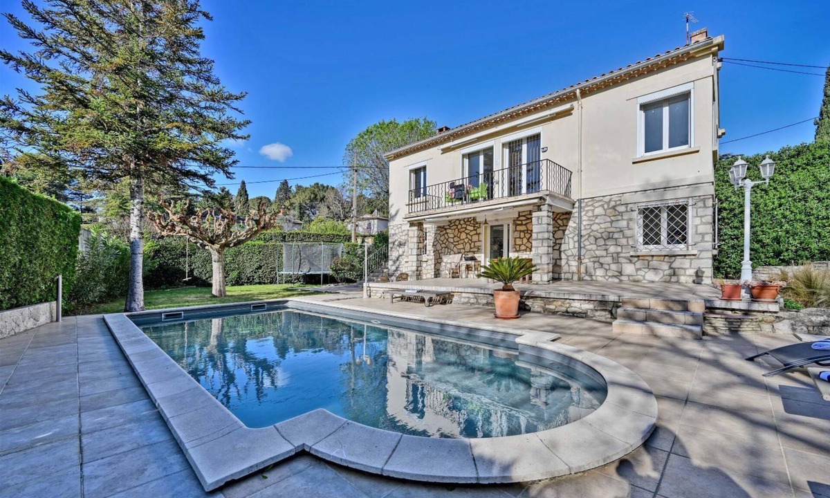 Villeneuve-les-Avignon House | Villa La ROSERAIE - SWIMMING POOL - WIFI