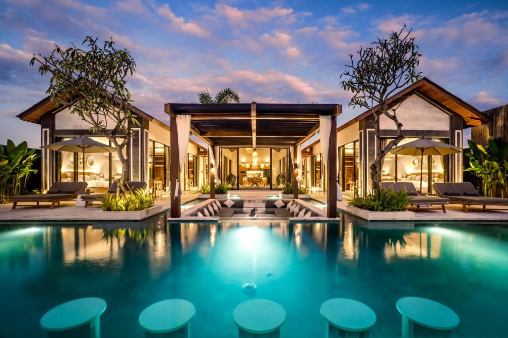 Pejeng Kawan Villa | Villa La Freedom by BaliSuperHost