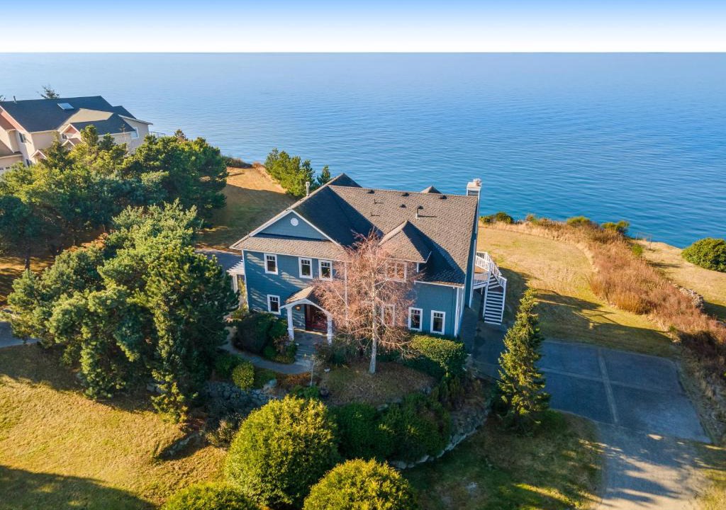 Oak Harbor House | Villa La Isla