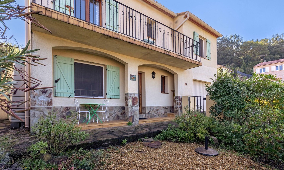 Ceret Villa | Villa 'La Petite Colline À Céret' – Mountain View, Terrace, Garden & Wi-Fi