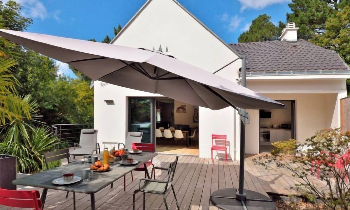 Pornichet House | Villa La Rose des Sables by Interhome