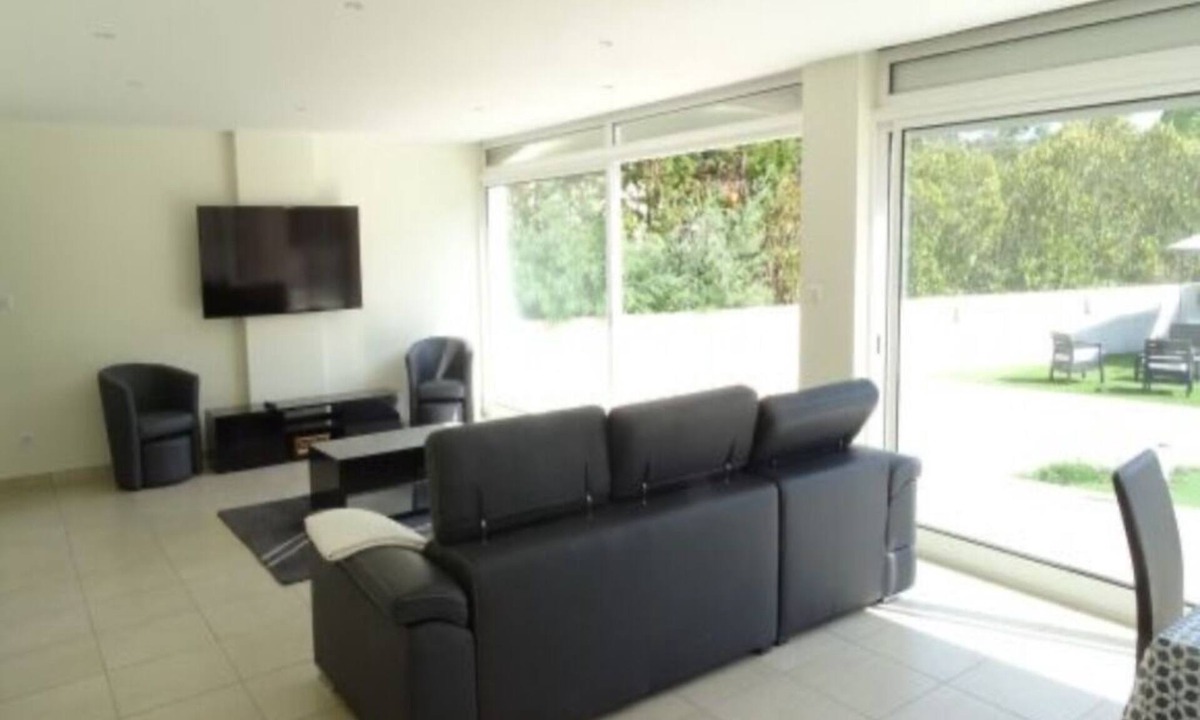 Alata Villa | Villa la Siesta