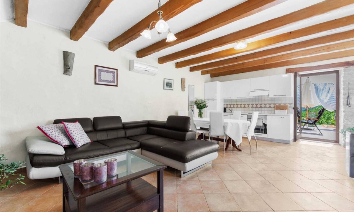 Katun Lindarski Villa | VILLA LADYBUG Holiday House with Private Pool