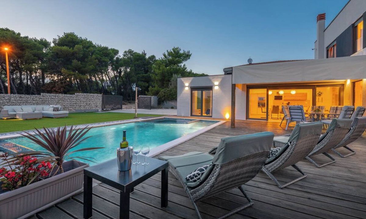 Pomer Villa | Villa Leana by Istrabook