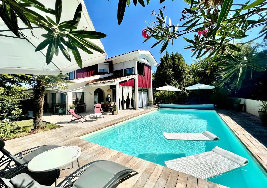 Ares House | Villa les Amarantes