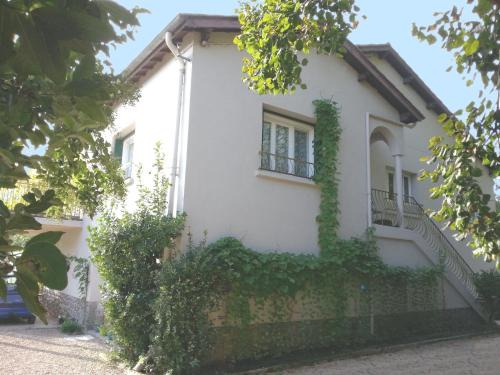 Le Poujol-sur-Orb House | Villa Les Martinets- Grand Parking Privé