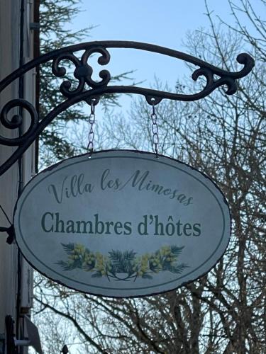 Plassac Bed & Breakfast | Villa Les Mimosas - 3 chambres d'hôtes