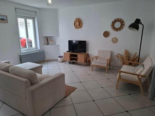 Le Portel House | Villa Les Pieds dans l'Eau - 4chambres 10personnes - Central & Proche Mer