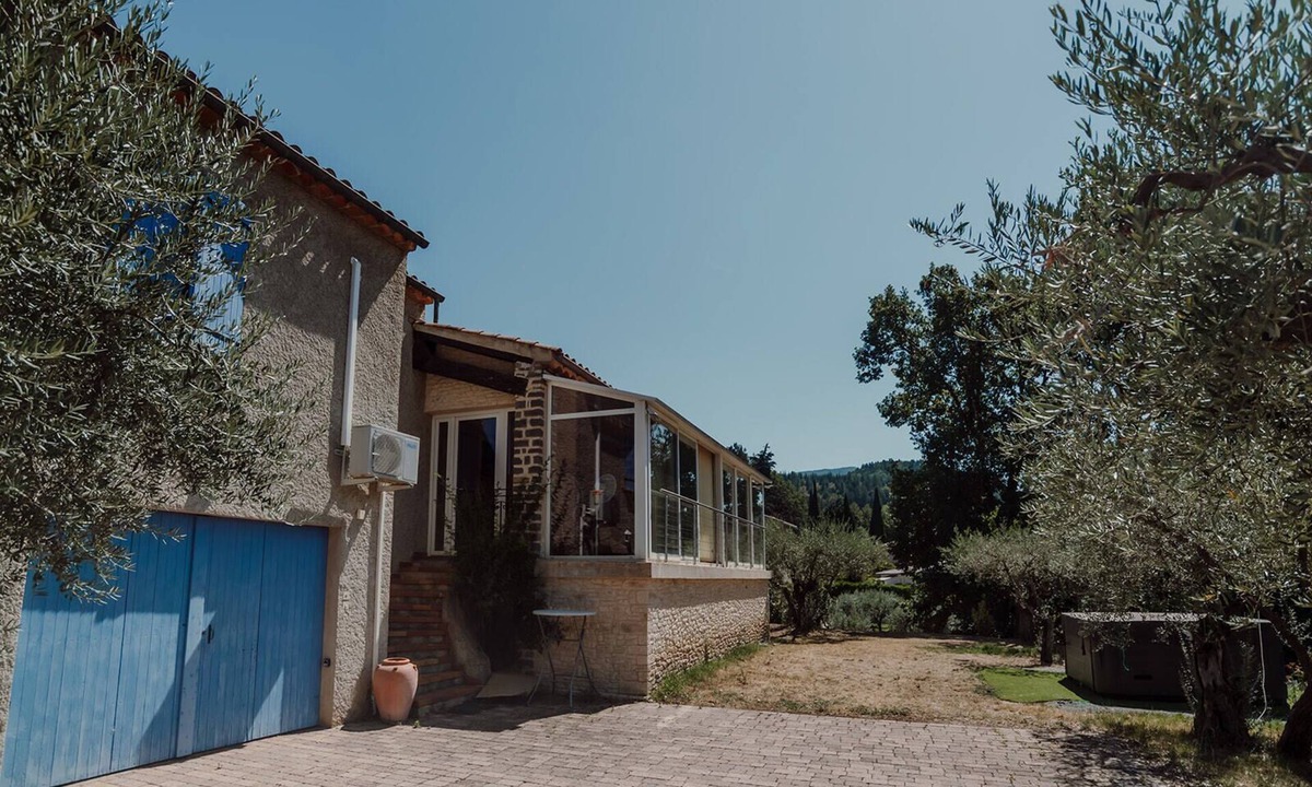 Volonne Villa | Villa Les Rosiers